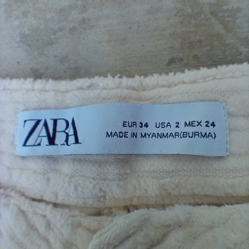 Zara Cream Wide-Leg Textured Trousers - Picture 3 of 9